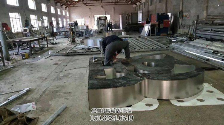 甲骨文雕塑提供,美陈雕塑,不锈钢甲骨文雕塑制作厂家 甲骨文雕塑提供,美陈雕塑,不锈钢甲骨文雕塑制作厂家